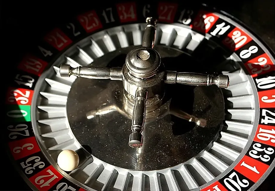 Close-up of a roulette wheel, one of the two-sided casino alternatives to sabong betting - sabong alternative games online