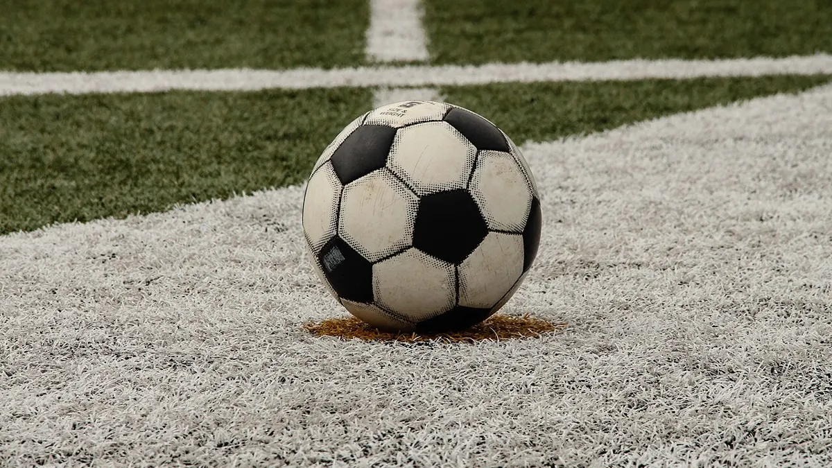 Football on a pitch - odds meaning in betting tagalog